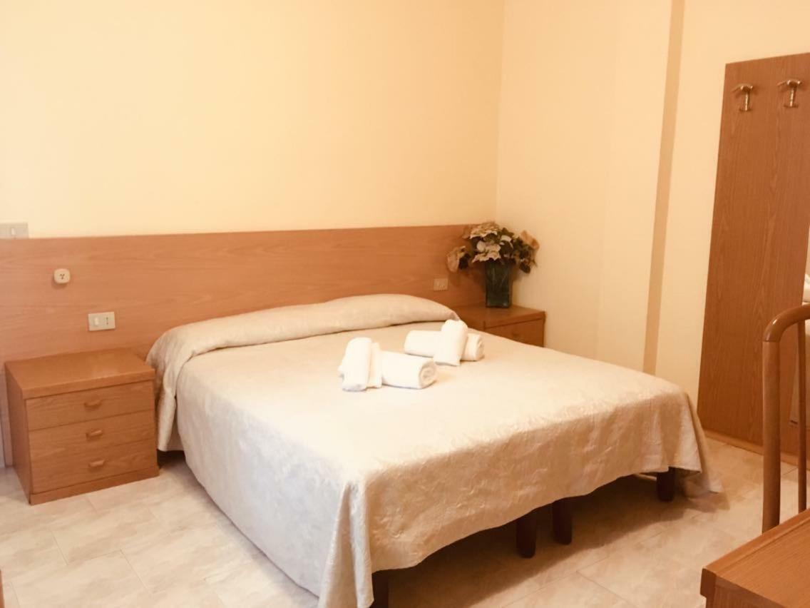 Park Hotel Faver Tremosine Δωμάτιο φωτογραφία